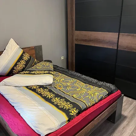 Für Berufliche Oder Private Zwecke Apartamento Bürstadt